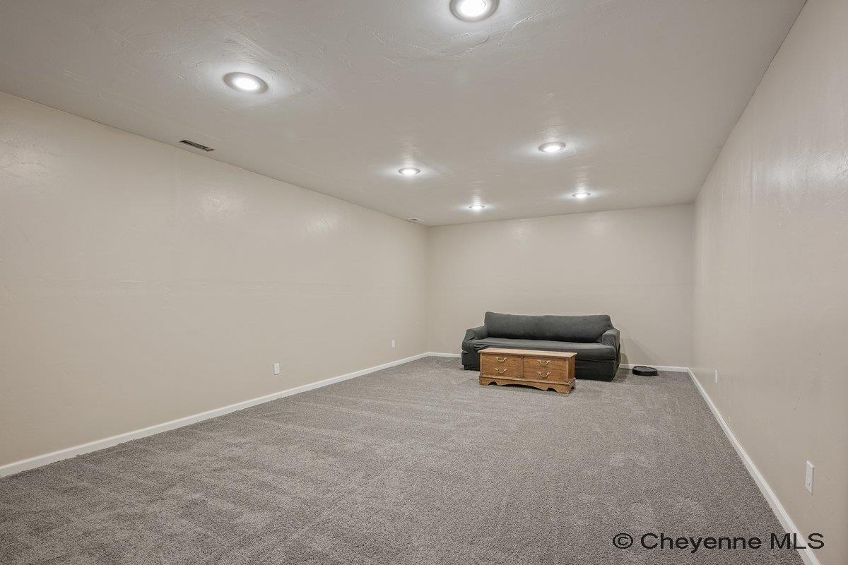 3762 Riata Loop Cheyenne, WY 82007 - Photo 29 of 31 Gallery Image 29