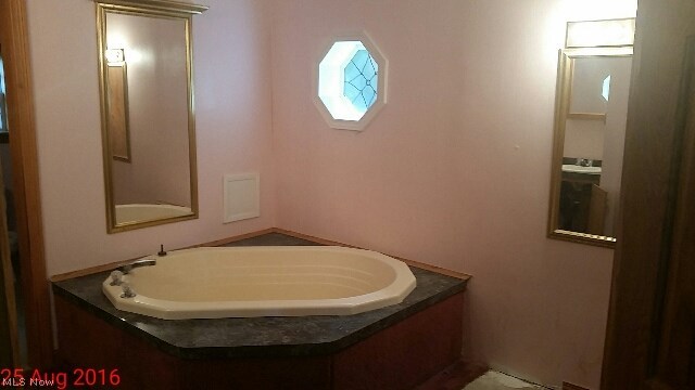 1320 Highway 6 Rome, OH 44085 - Photo 3 of 10 Gallery Image 3