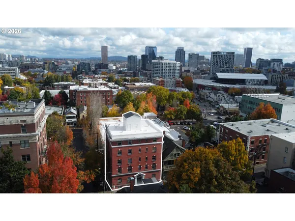 $227,500 | 118 Northwest King Avenue, Portland, OR 97210