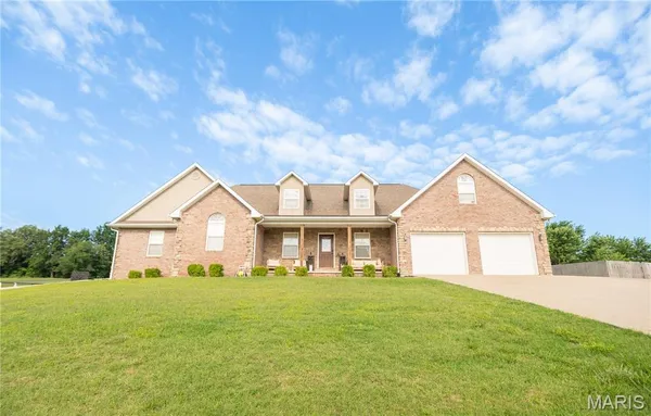 $495,000 | 11559 Finley Drive, Dexter, MO 63841