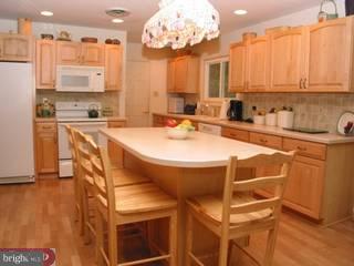 27717 Mt Pleasant Road Columbus, NJ 08022 - Photo 3 of 6