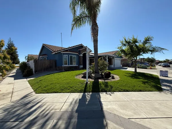 $449,999 | 3110 Chianti Avenue, Madera, CA 93637