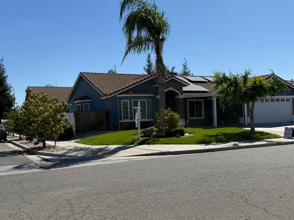 $449,999 | 3110 Chianti Avenue, Madera, CA 93637