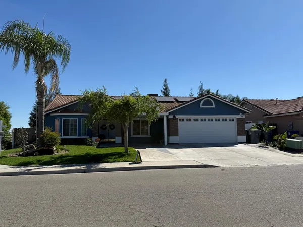 $449,999 | 3110 Chianti Avenue, Madera, CA 93637