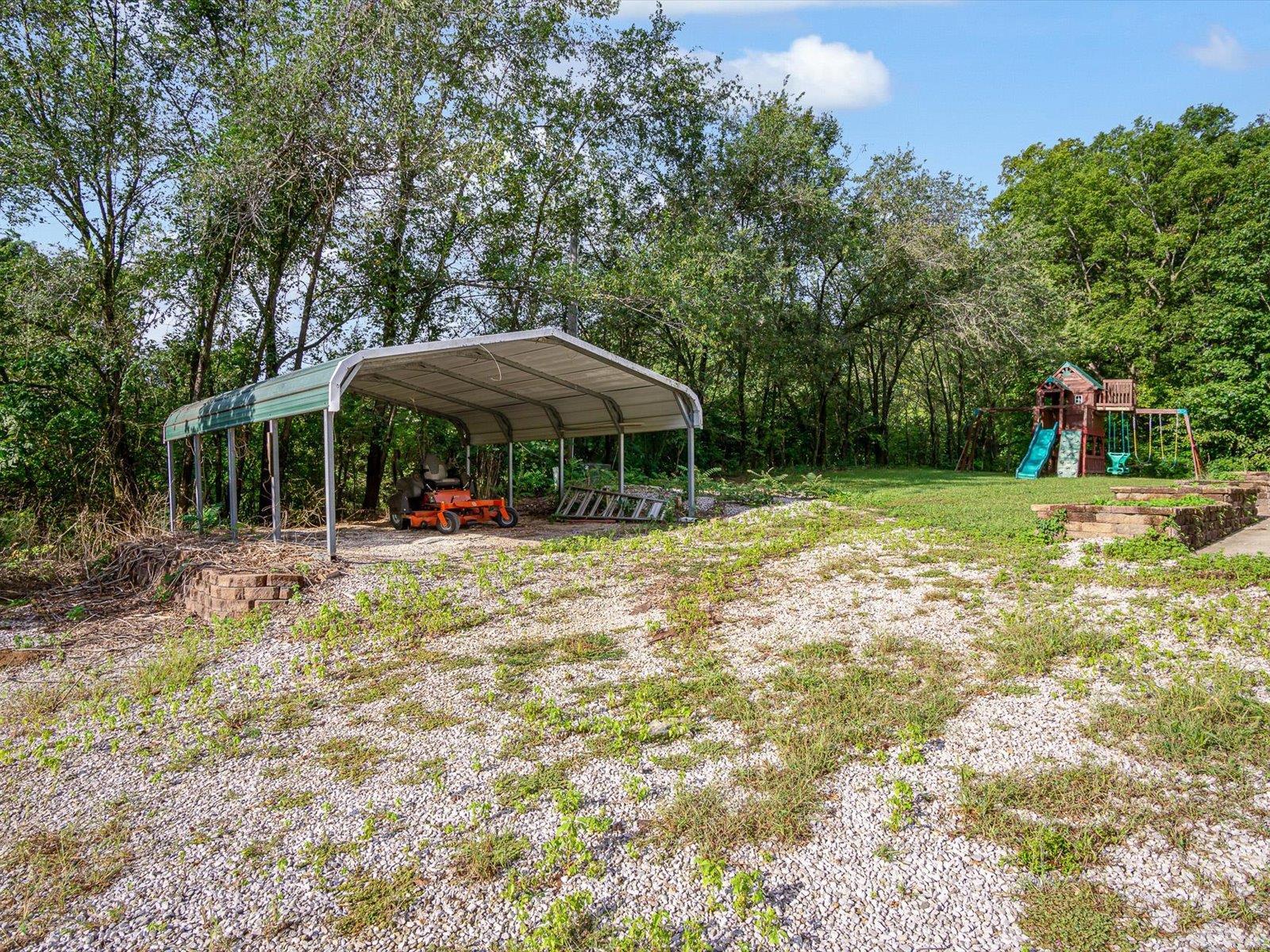 2221 G Road Fults, IL 62244 - Photo 4 of 35