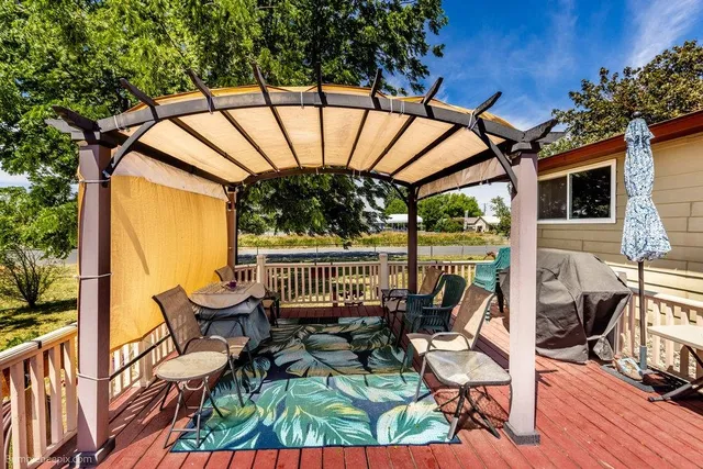 $237,500 | 522 Northwest Cole Avenue, Wilbur, WA 99185