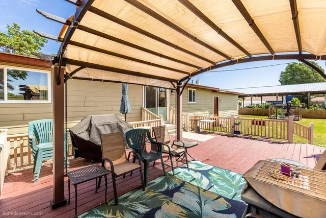 $237,500 | 522 Northwest Cole Avenue, Wilbur, WA 99185