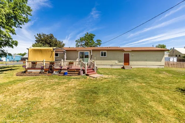 $237,500 | 522 Northwest Cole Avenue, Wilbur, WA 99185