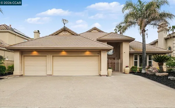 $1,098,000 | 5666 Oakmont Court, Discovery Bay, CA 94505