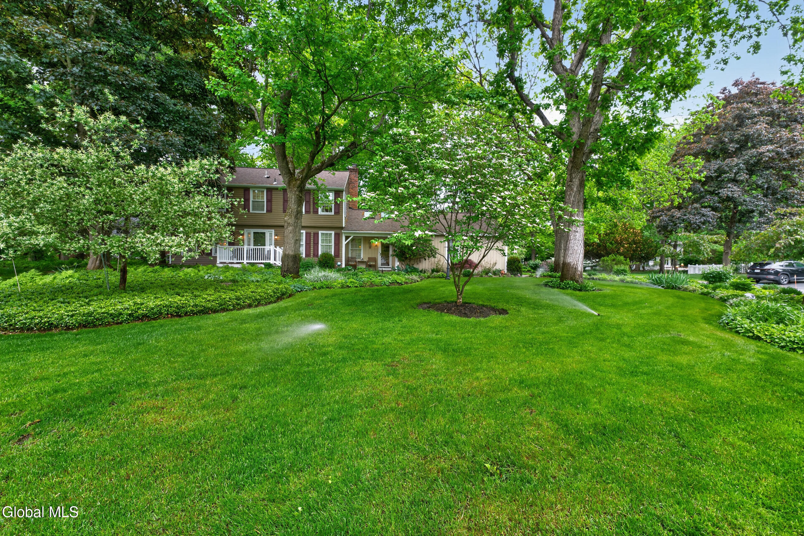 36 Carriage Road Bethlehem, NY 12054 - Photo 2 of 49 0 Front 1