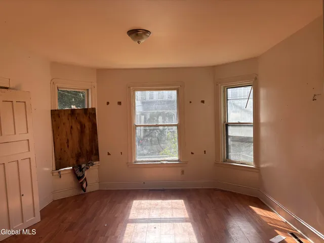 $170,000 | 320 Germania Avenue, Schenectady, NY 12307