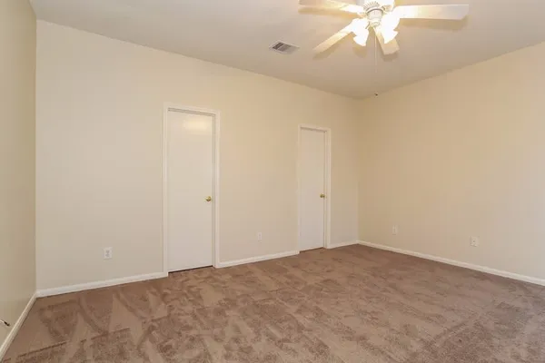 $1,949 | 19026 Telford Way, Tomball, TX 77375