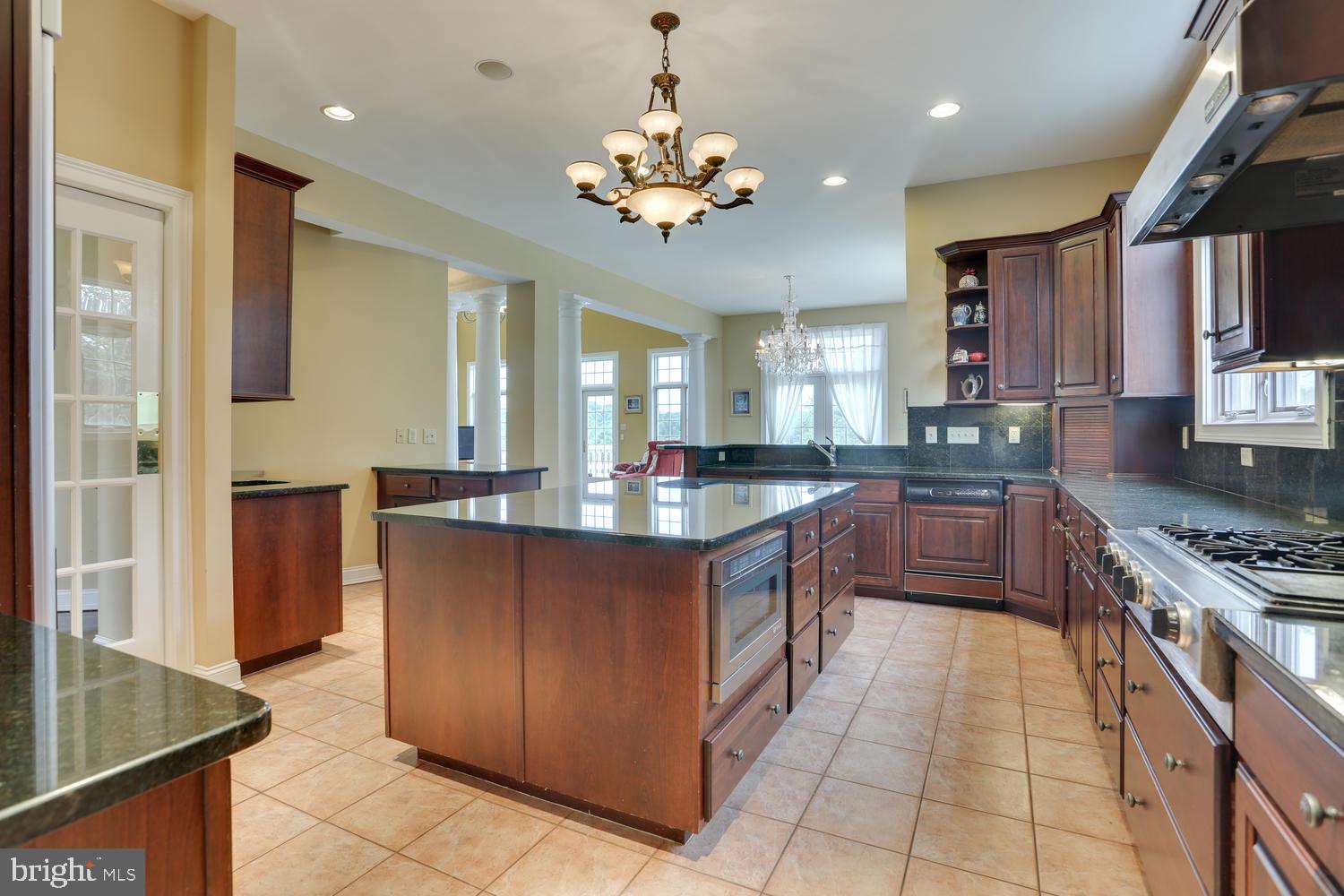 17 Todd Ridge Road Titusville, NJ 08560 - Photo 11 of 58 Gallery Image 11