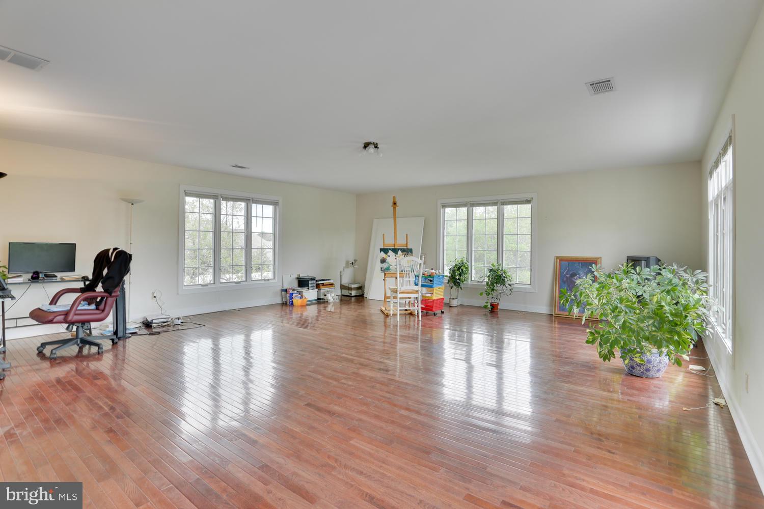 17 Todd Ridge Road Titusville, NJ 08560 - Photo 37 of 58 Gallery Image 37