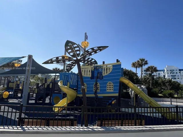 $3,500 | 1301 West 38th Place, Hialeah, FL 33012