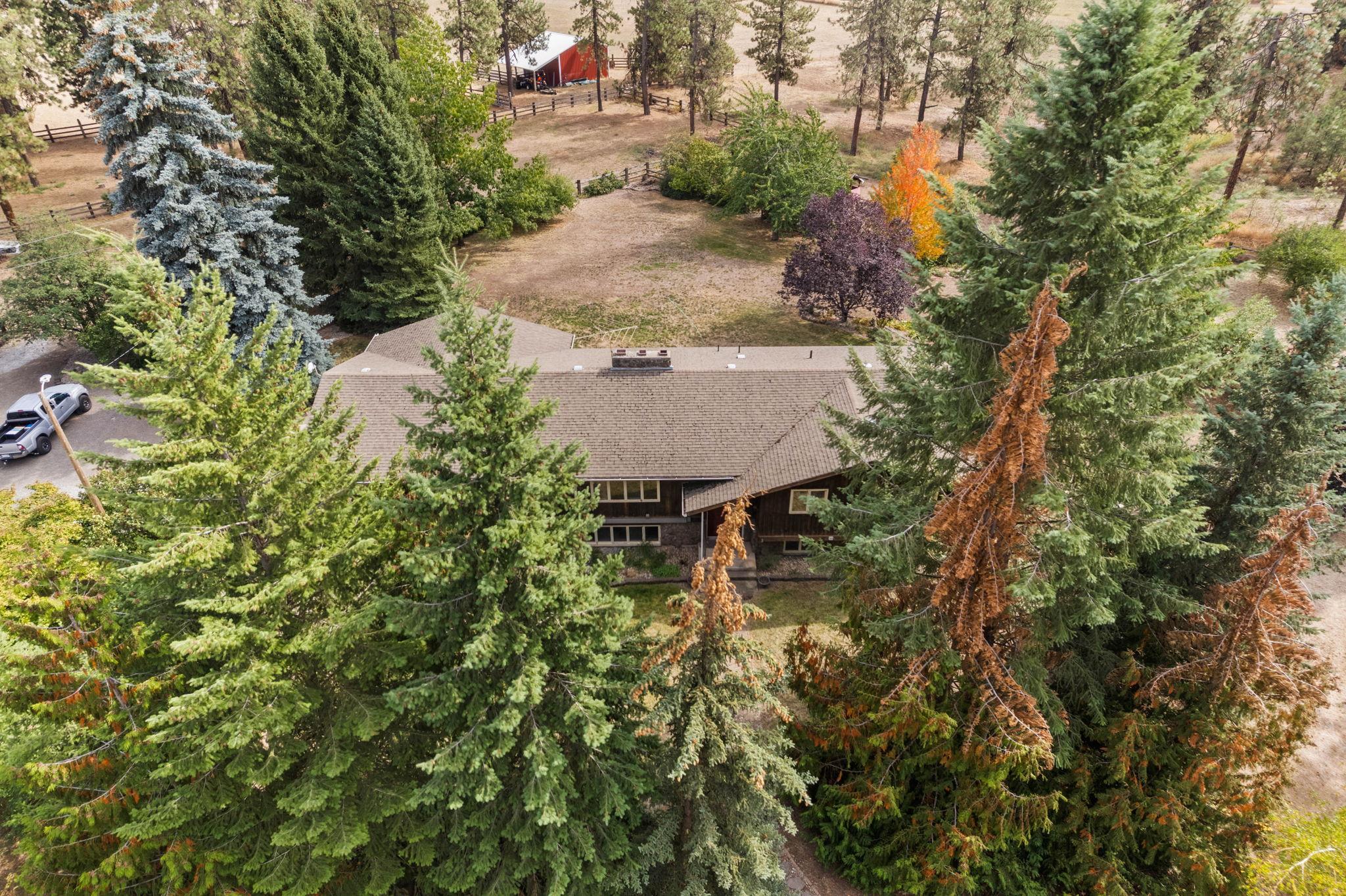513 West Paradise Road Spokane, WA 99224 - Photo 1 of 44