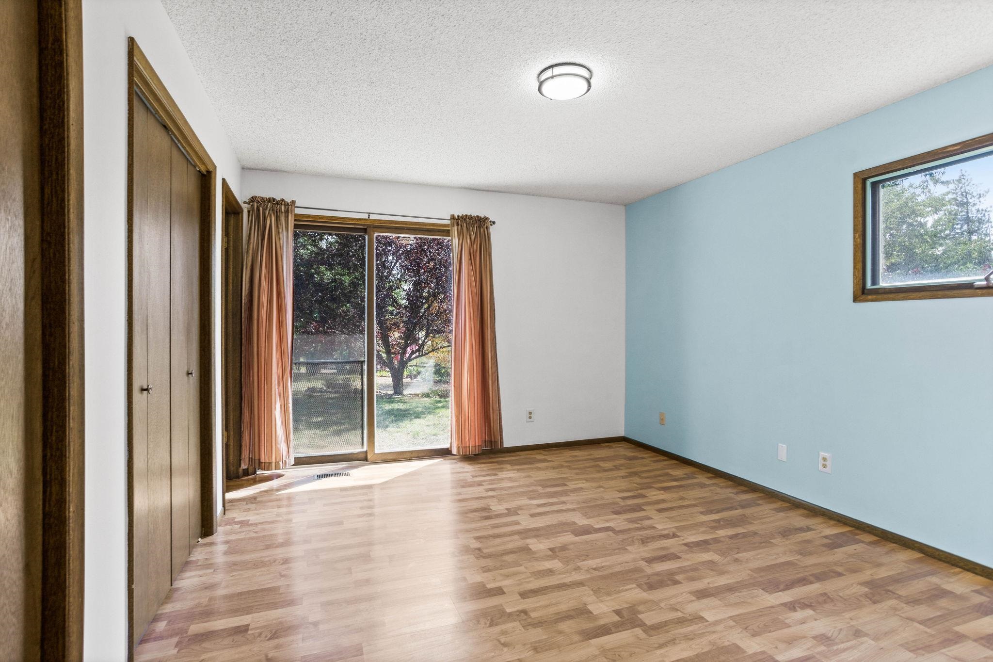 513 West Paradise Road Spokane, WA 99224 - Photo 13 of 44