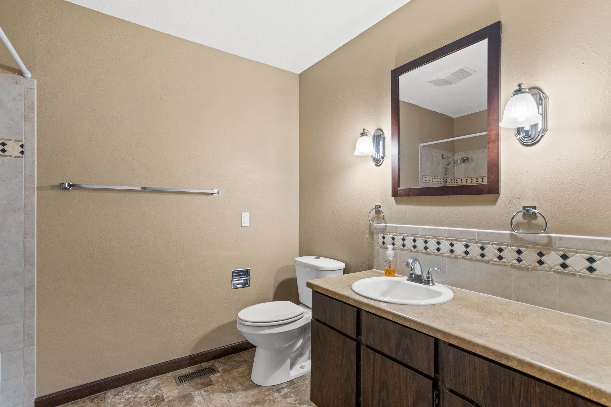 513 West Paradise Road Spokane, WA 99224 - Photo 20 of 44