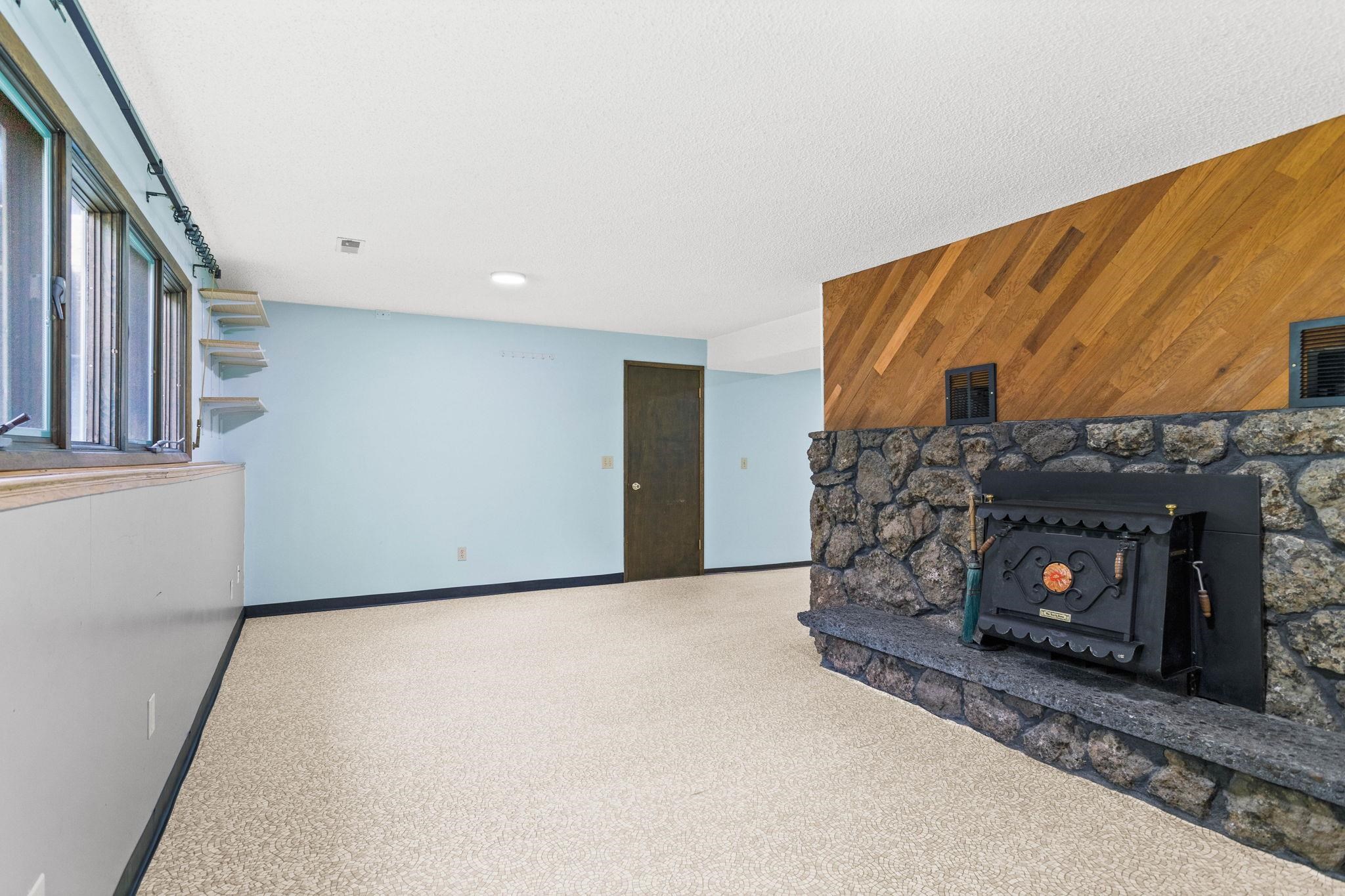 513 West Paradise Road Spokane, WA 99224 - Photo 21 of 44