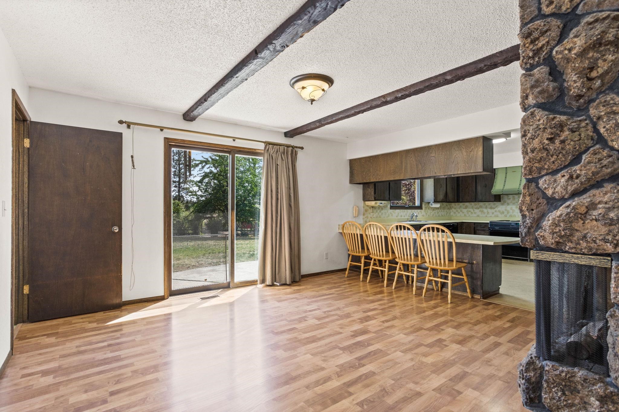 513 West Paradise Road Spokane, WA 99224 - Photo 7 of 44