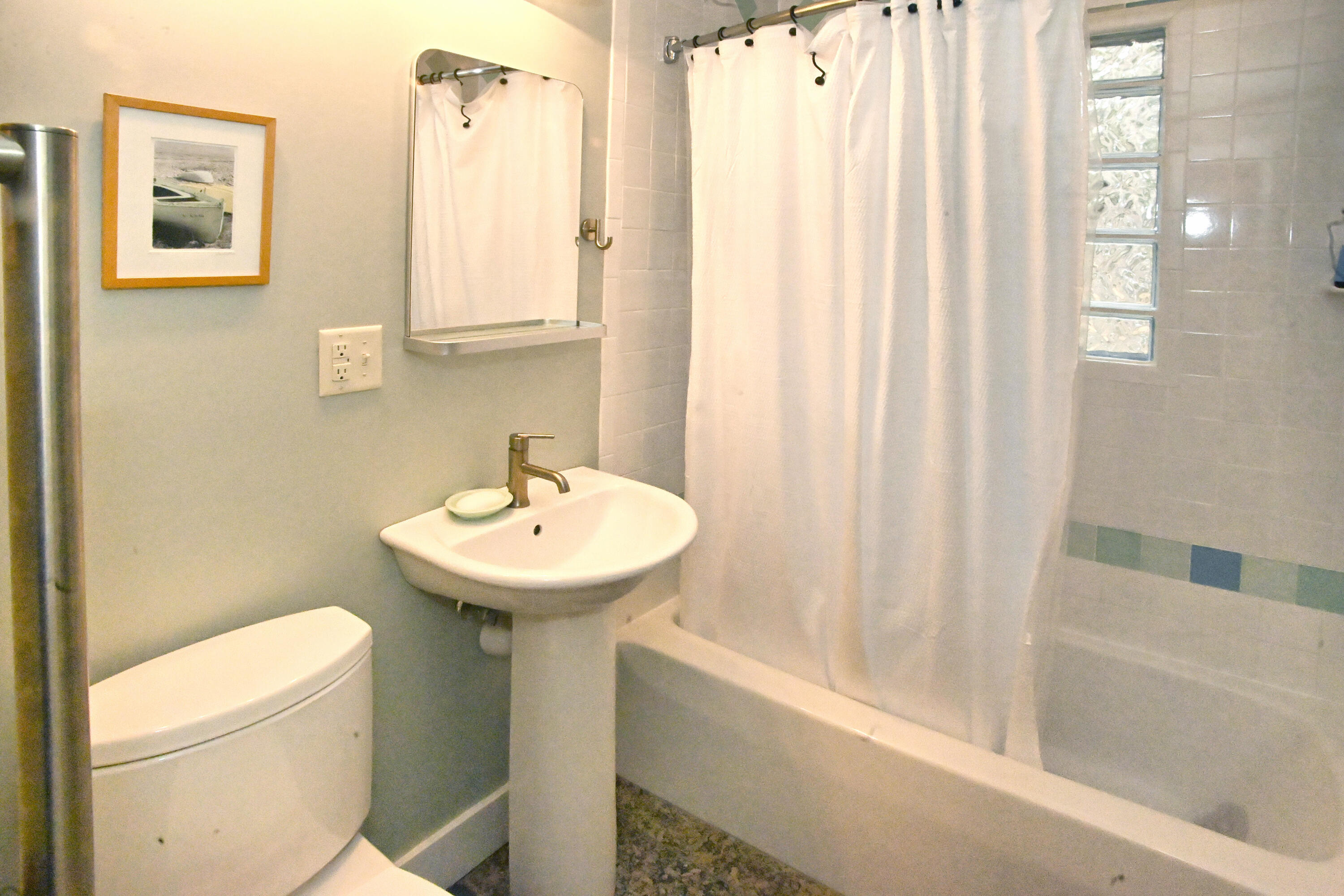 37 Lake Shore County Road Beverly Shores, IN 46301 - Photo 14 of 20 3000x2000