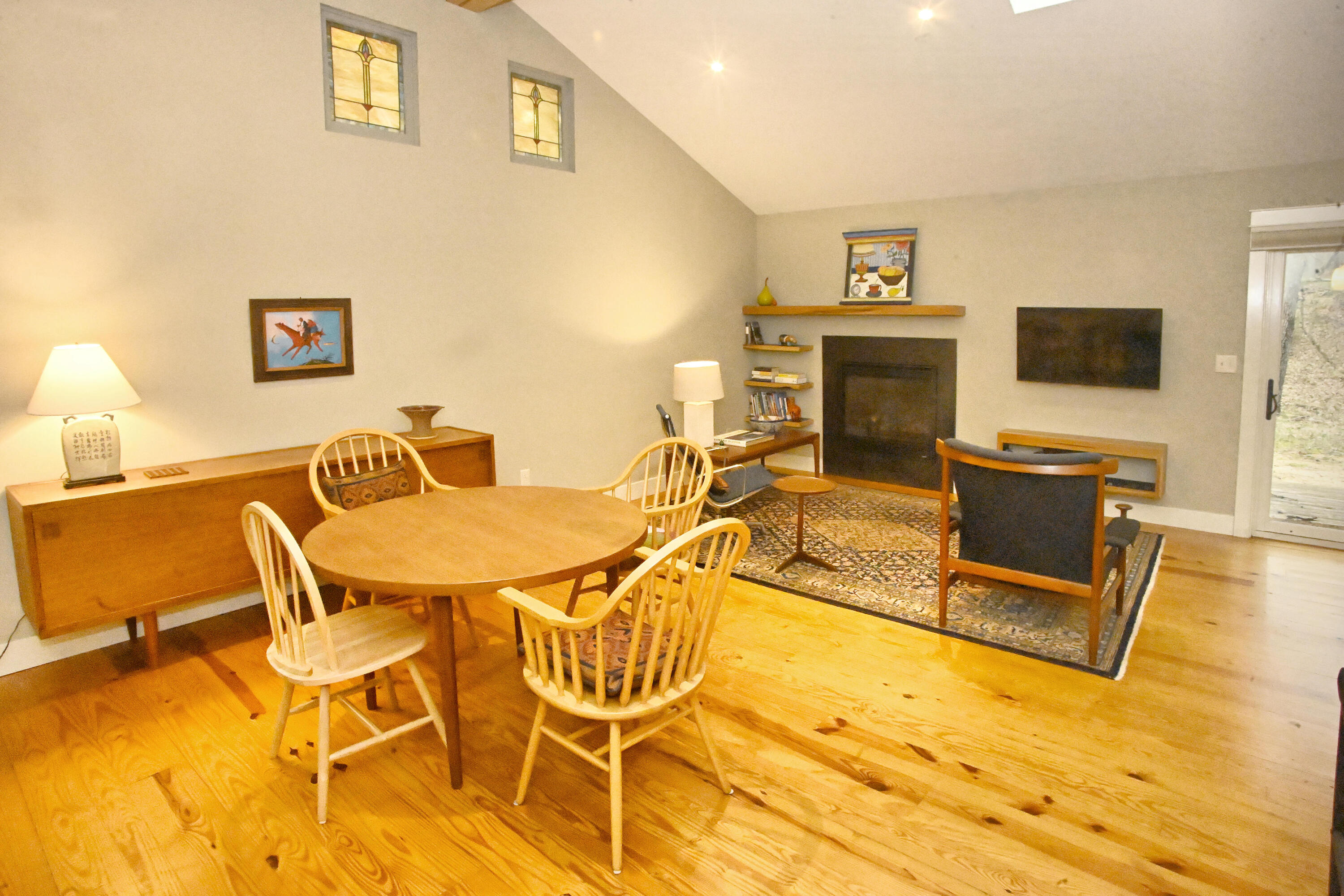 37 Lake Shore County Road Beverly Shores, IN 46301 - Photo 19 of 20 3000x2000