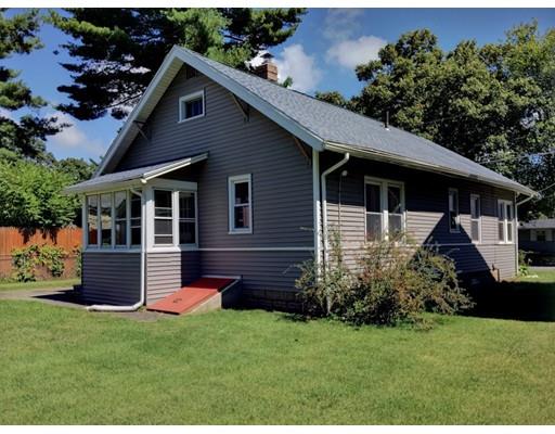 90 Lucerne Road Springfield, MA 01119 - Photo 21 of 24 a front view of a house with a garden