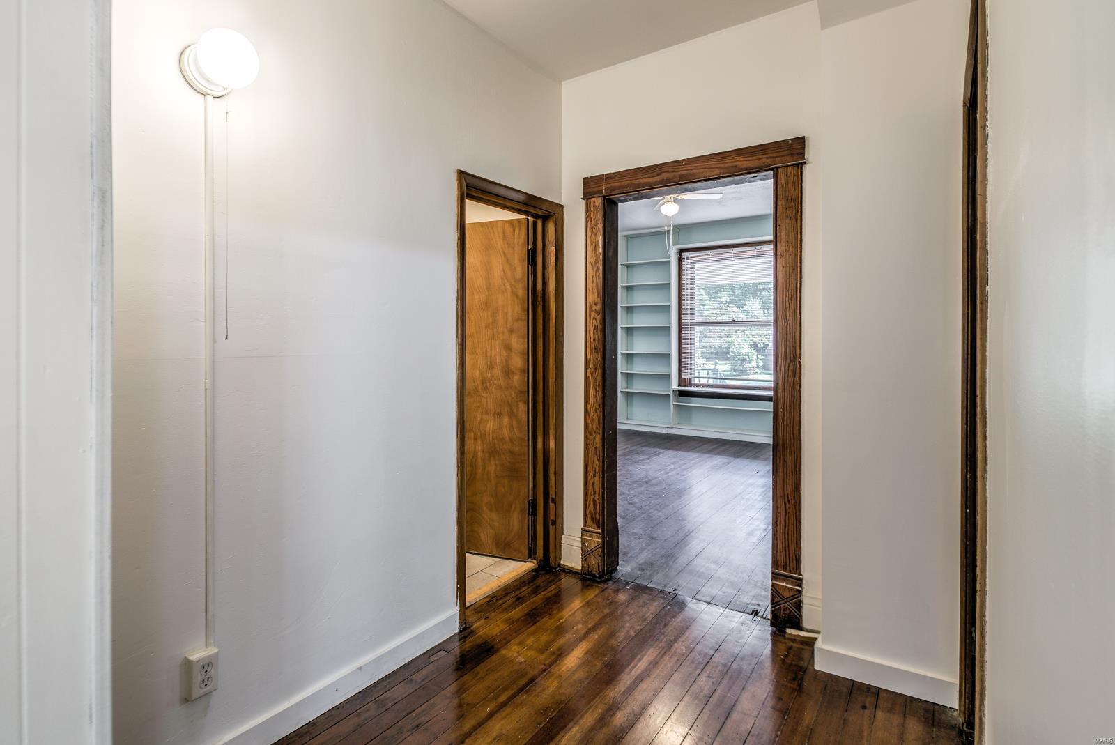1005 Troy Road Edwardsville, IL 62025 - Photo 13 of 29 Gallery Image 13