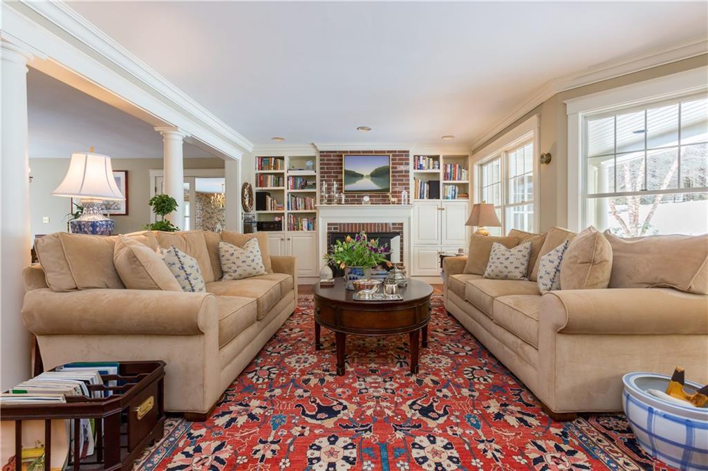 39 Stonegate Road Cape Elizabeth, ME 04107 - Photo 4 of 23 Photo