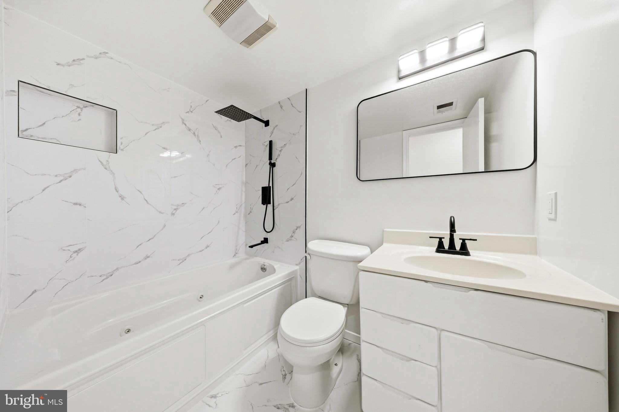 2202 Greenery Lane, Unit 30122 Silver Spring, MD 20906 - Photo 14 of 33 Full Bathroom (hallway)