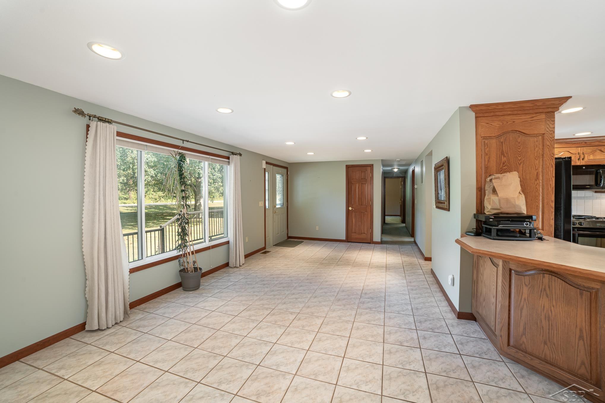 2084 East Coggins Road Pinconning, MI 48650 - Photo 6 of 45 Gallery Image 6