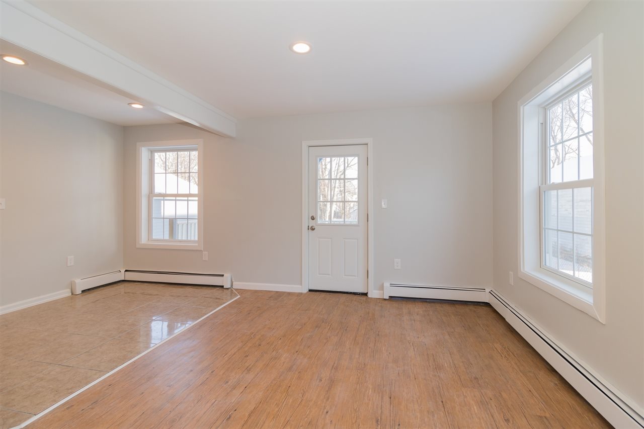 10 Jackson Street Rochester, NH 03867 - Photo 25 of 40