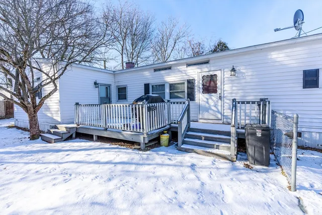 $168,900 | 195 Shoreline Drive, North Billerica, MA 01862