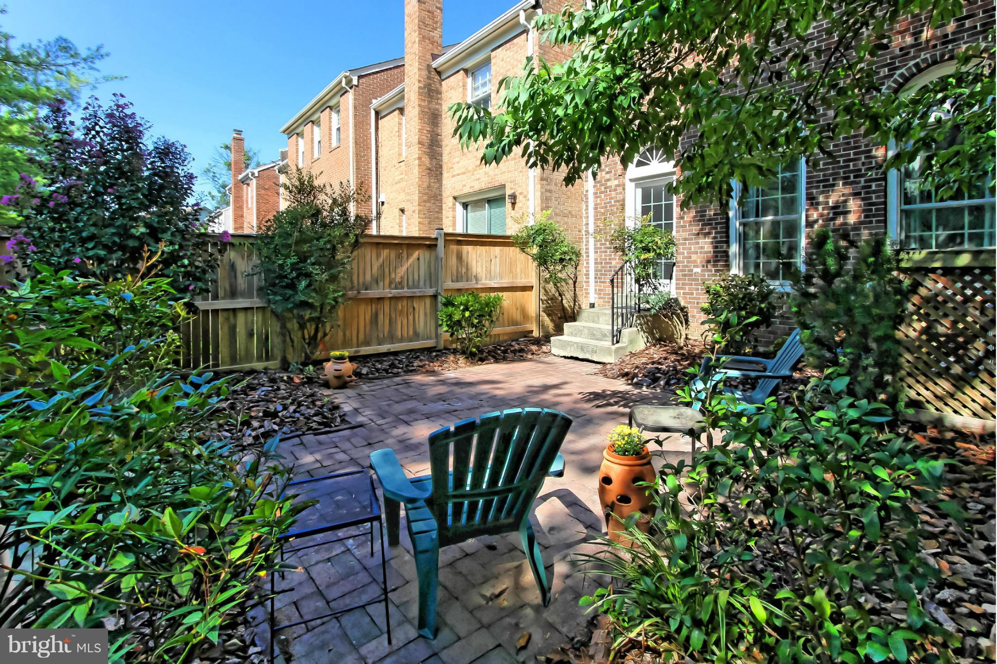 8007 Sleepy View Lane Springfield, VA 22153 - Photo 28 of 30 Bath (Master)