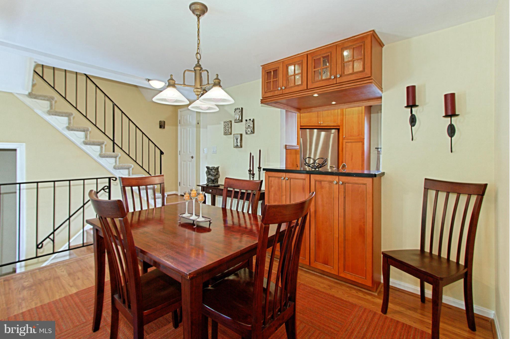 8007 Sleepy View Lane Springfield, VA 22153 - Photo 10 of 30 Dining Room