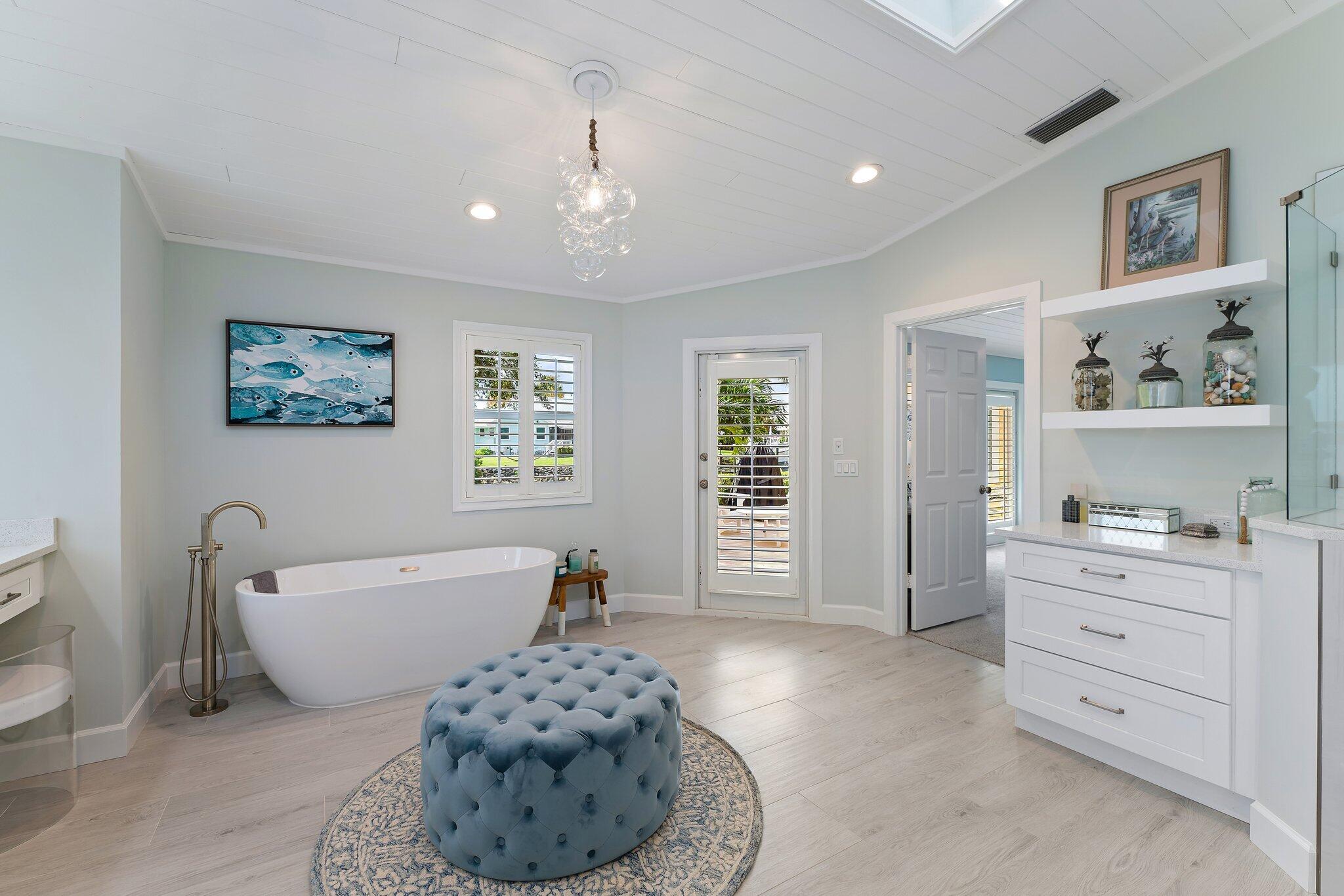 4120 Southeast Whiticar Way Stuart, FL 34997 - Photo 31 of 60 a living room with furniture and a window