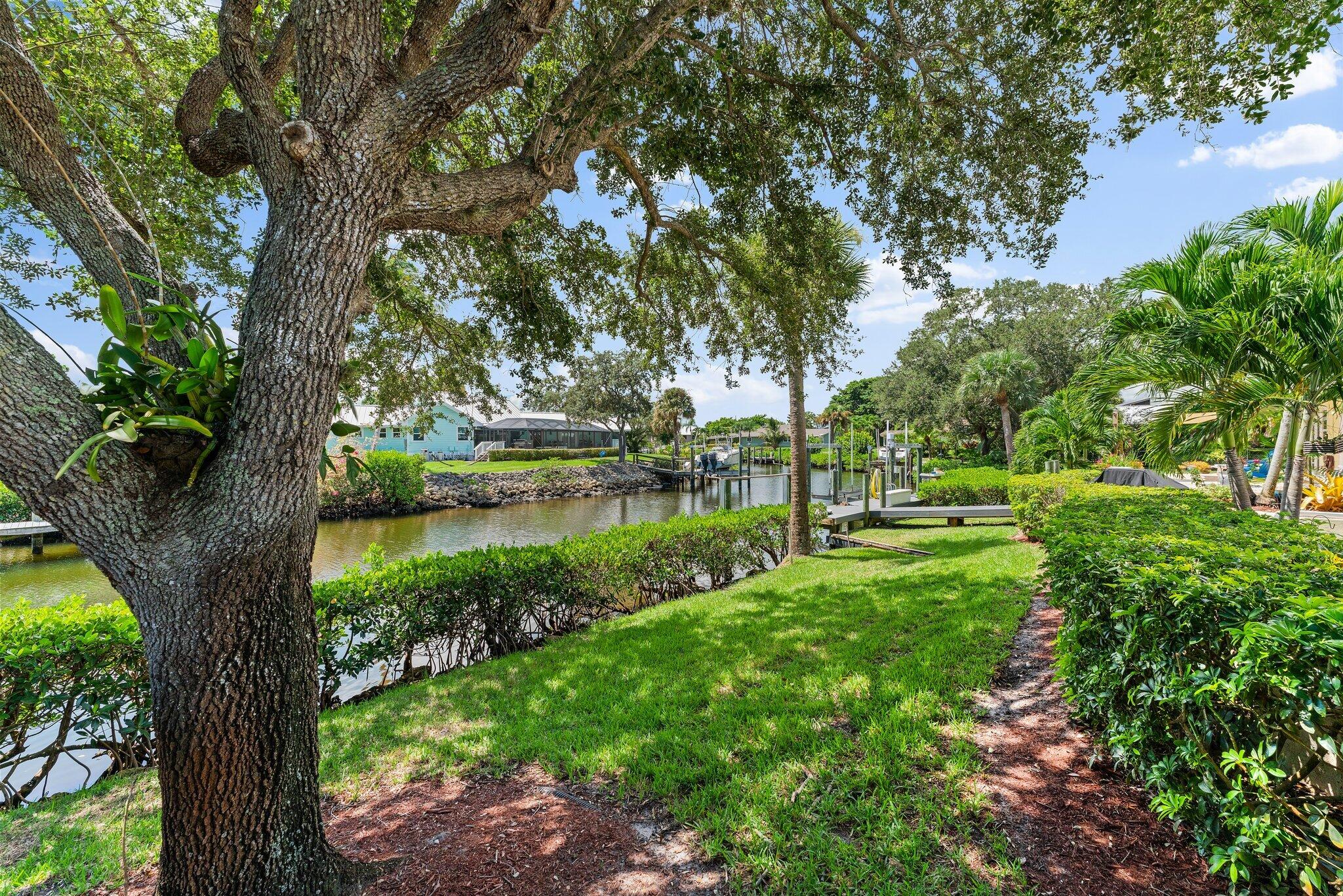 4120 Southeast Whiticar Way Stuart, FL 34997 - Photo 48 of 60 051-4120SEWhiticarWay-Stuart-FL-SMALL