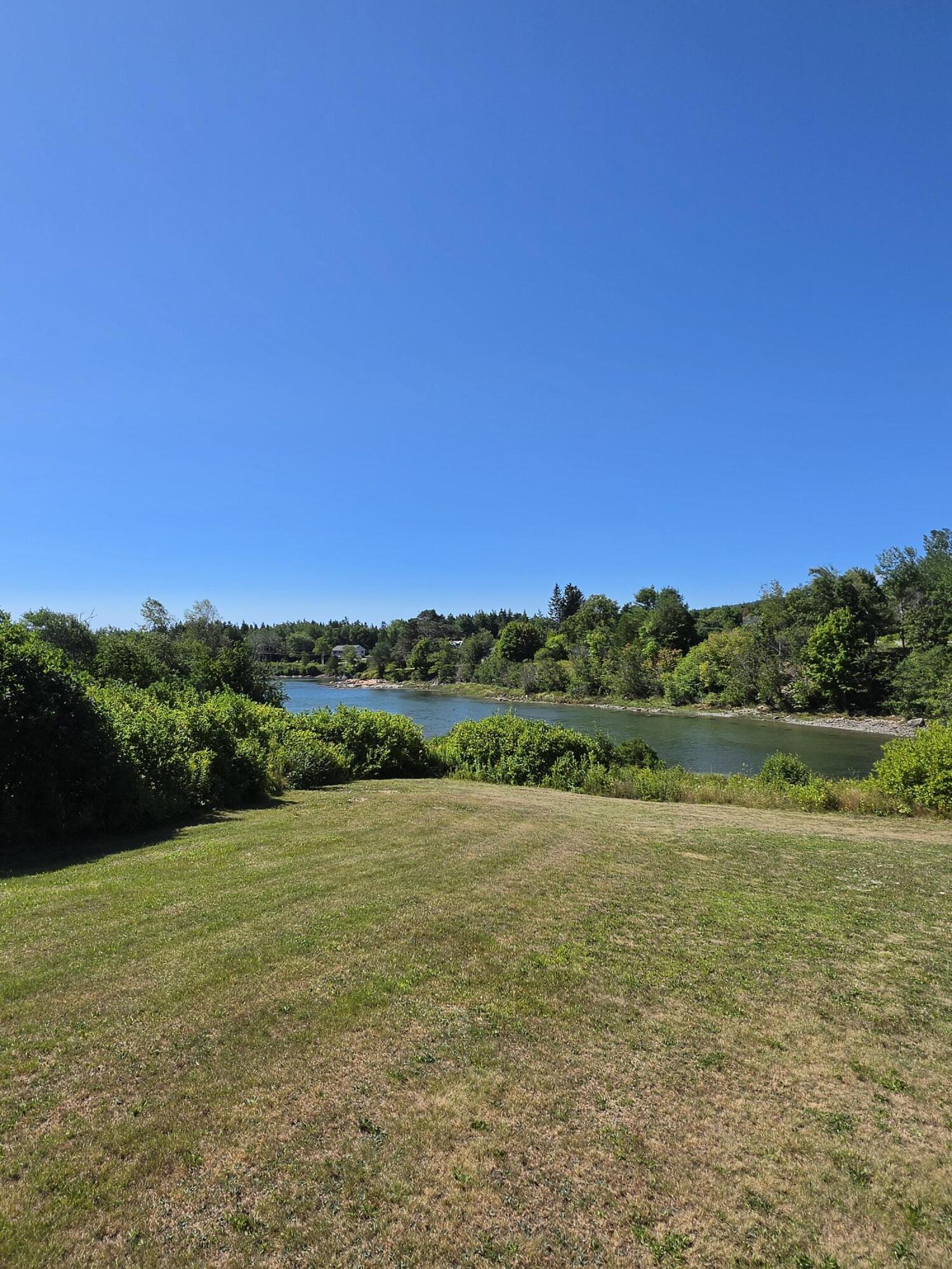 9 Rice Road Prospect Harbor, ME 04669 - Photo 3 of 49 1000001126