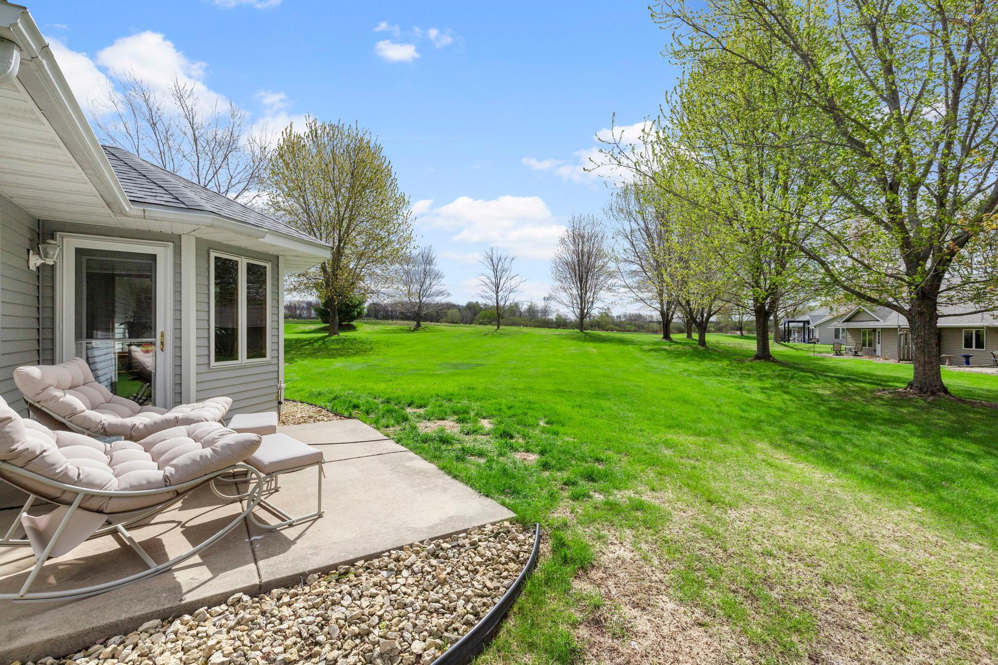353 Meadowview Court Baldwin, WI 54002 - Photo 35 of 43