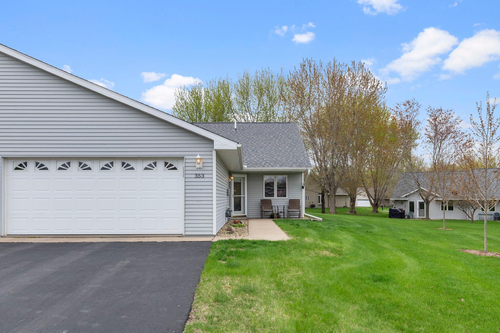 353 Meadowview Court Baldwin, WI 54002 - Photo 7 of 43
