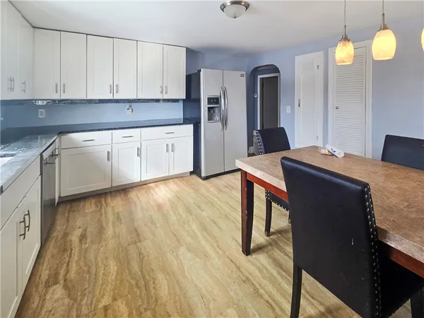 $1,895 | 930 Elm Street, Unit 1, Woonsocket, RI 02895