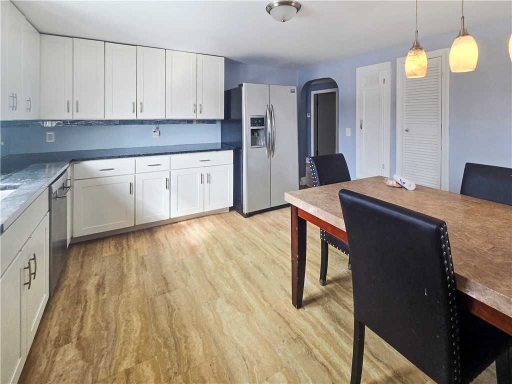 930 Elm Street, Unit 1 Woonsocket, RI 02895 - Photo 4 of 20 Updated Eat In Kitchen