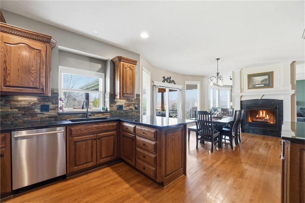 1256 Southwest Summit Crossing Circle Lee's Summit, MO 64081 - Photo 17 of 58