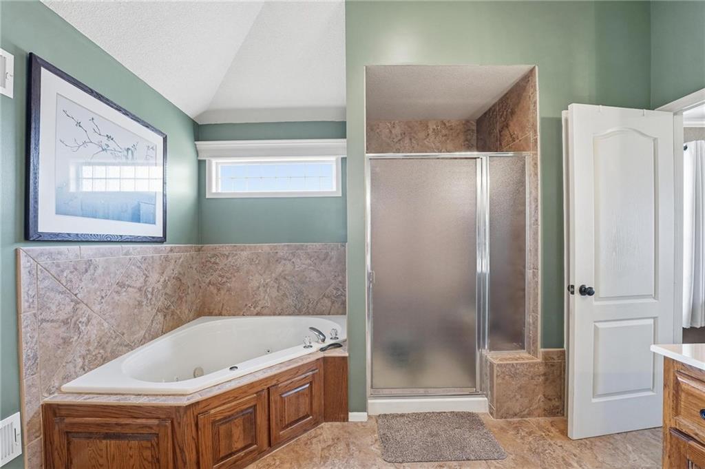 1256 Southwest Summit Crossing Circle Lee's Summit, MO 64081 - Photo 26 of 58