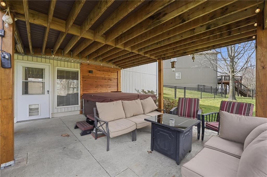 1256 Southwest Summit Crossing Circle Lee's Summit, MO 64081 - Photo 46 of 58