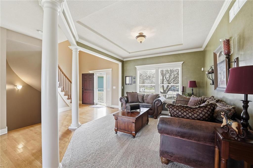 1256 Southwest Summit Crossing Circle Lee's Summit, MO 64081 - Photo 6 of 58