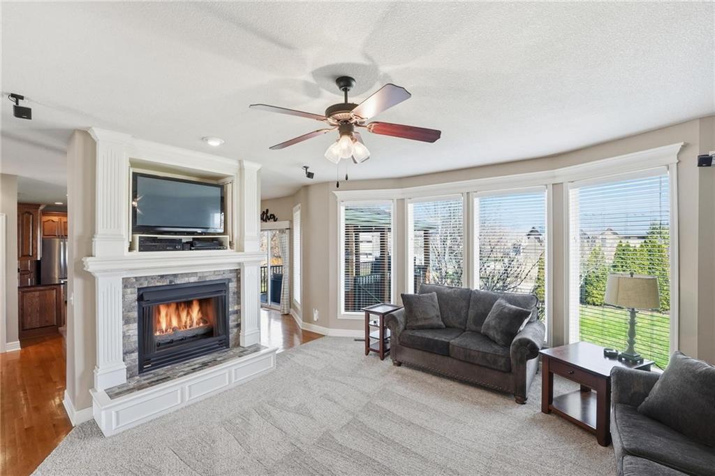 1256 Southwest Summit Crossing Circle Lee's Summit, MO 64081 - Photo 9 of 58