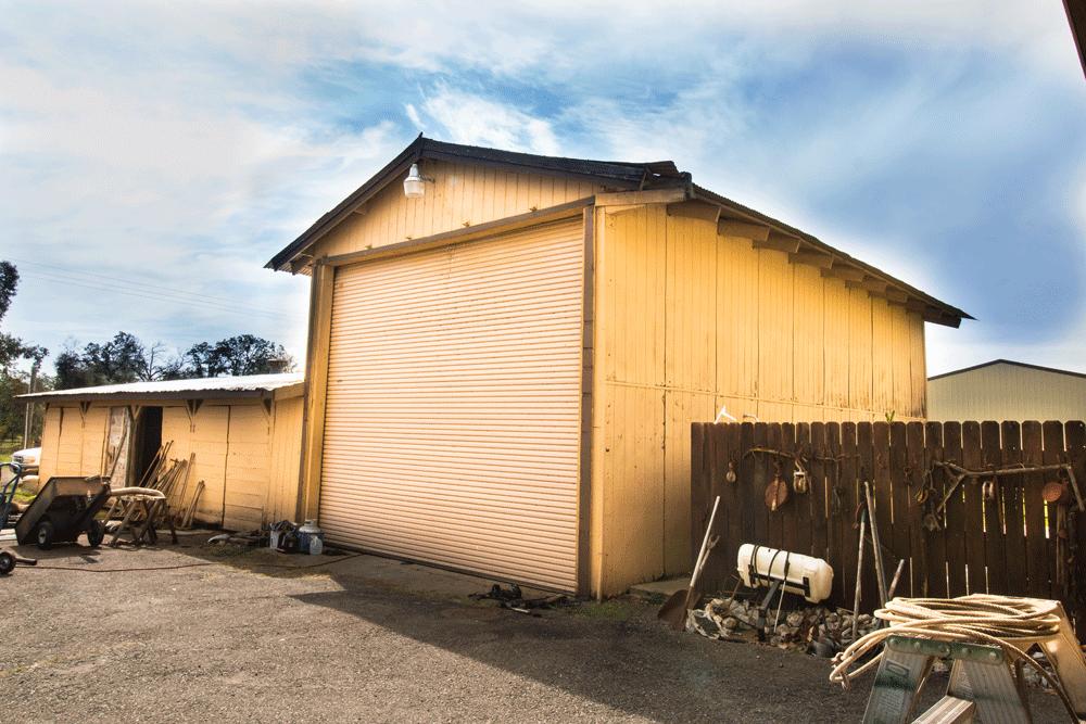 15487 Cloverdale Road Anderson, CA 96007 - Photo 11 of 16 RV Garage