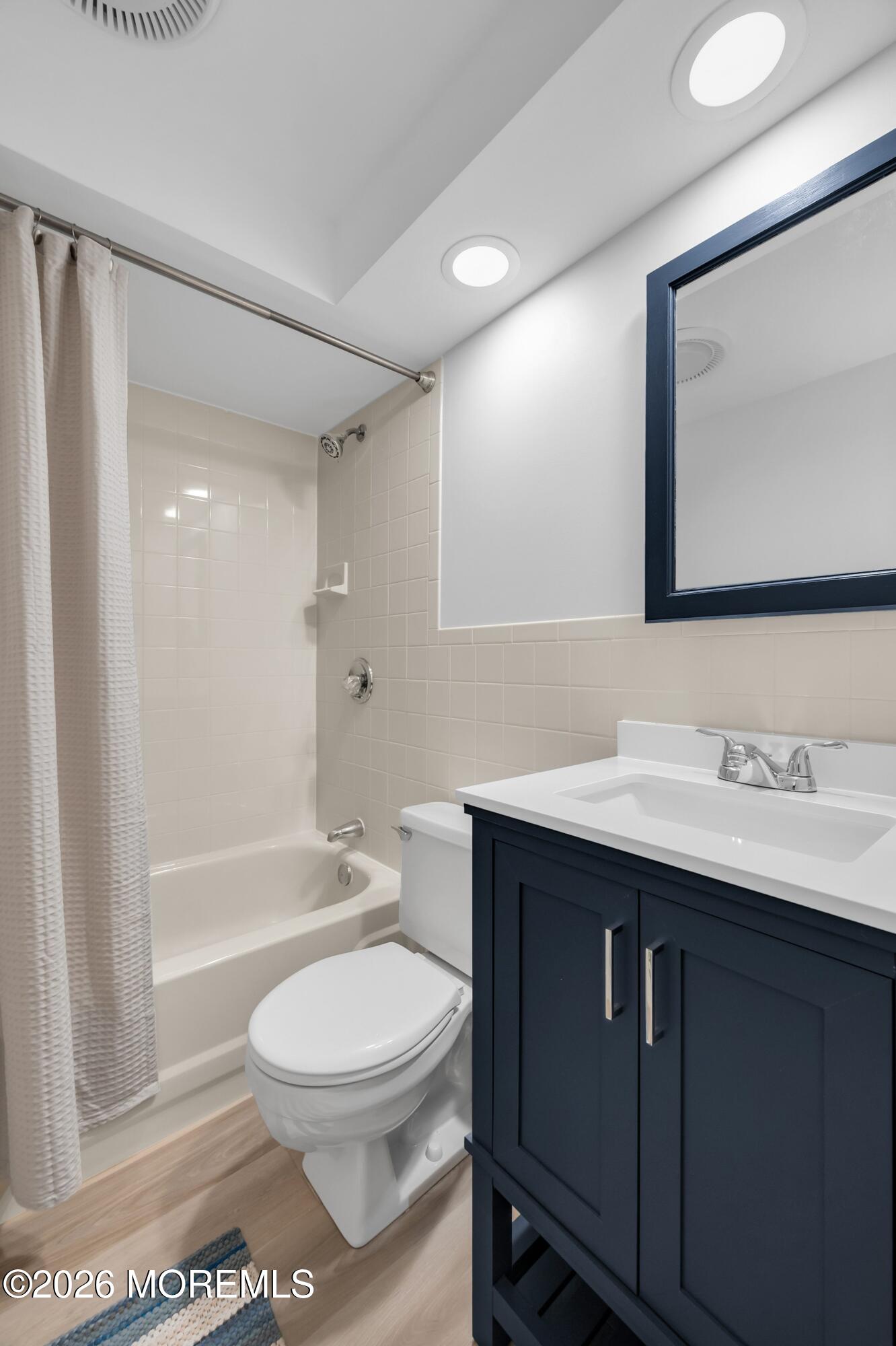 8 West Lake Road Red Bank, NJ 07701 - Photo 19 of 45 059-053-DSC 0437-2798x4200