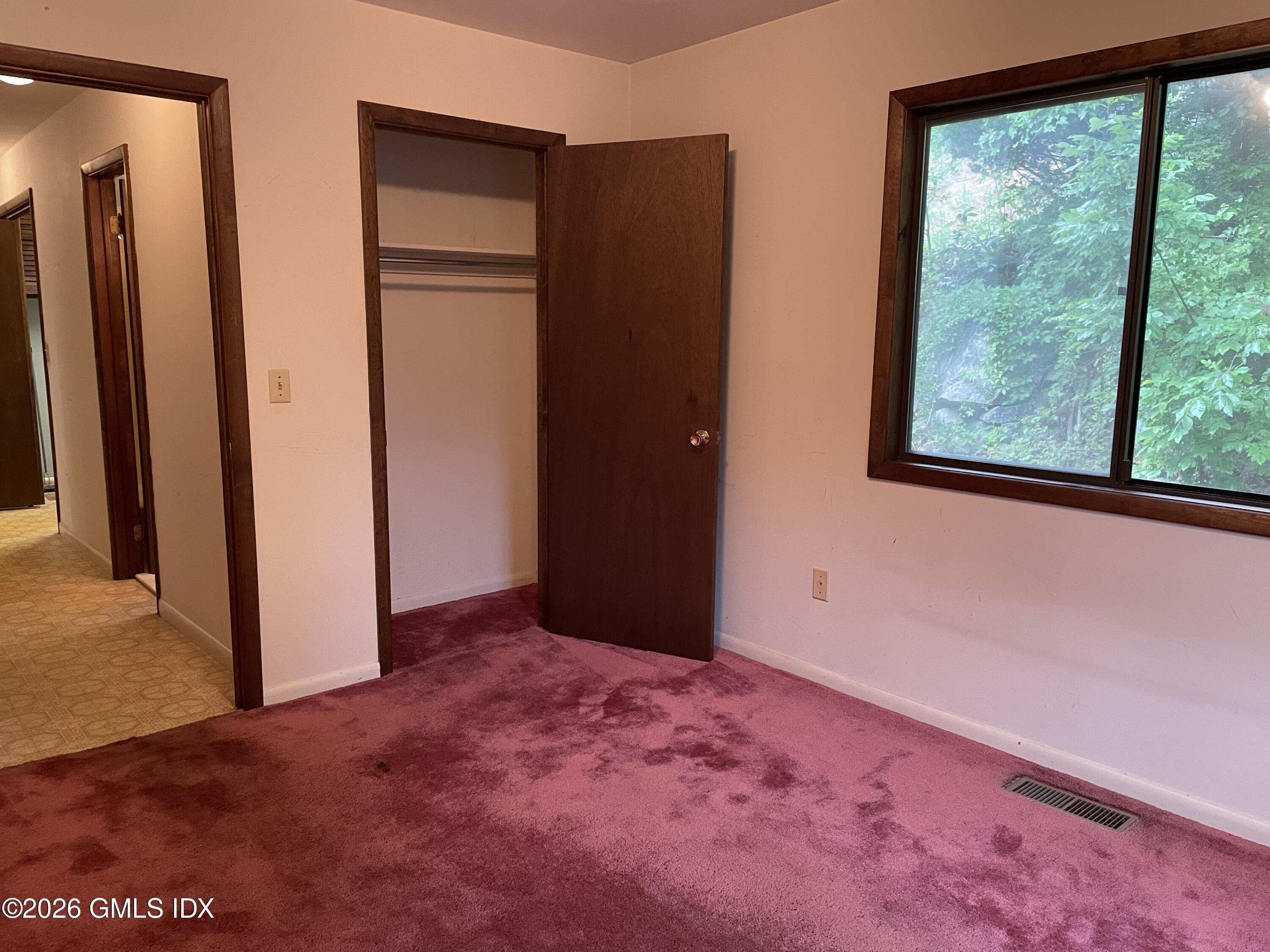 21 Windsor Lane Cos Cob, CT 06807 - Photo 18 of 24 bedroom